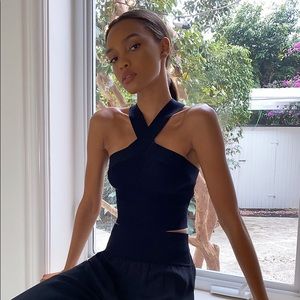 Aritzia Babaton Sculpt Knit Criss Cross Cropped Tank In Black